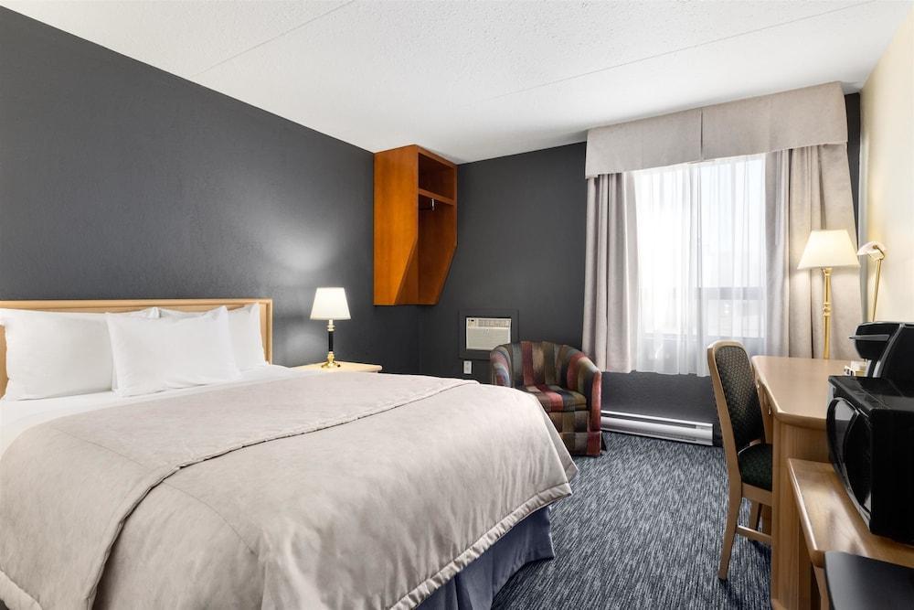 Travelodge By Wyndham Edmonton West Exteriör bild