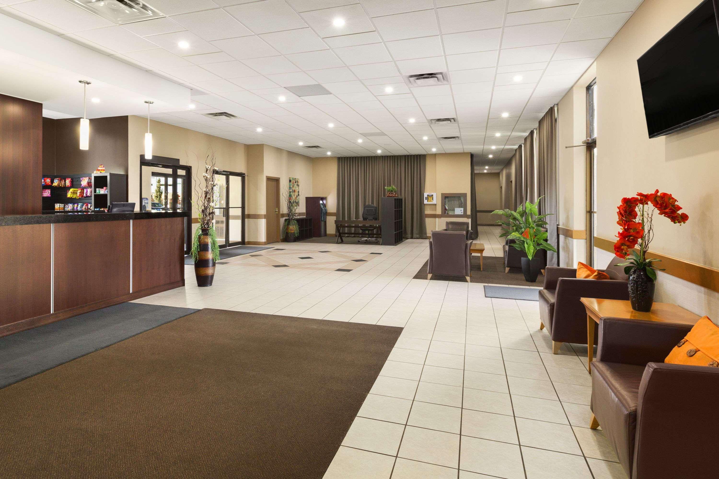 Travelodge By Wyndham Edmonton West Exteriör bild