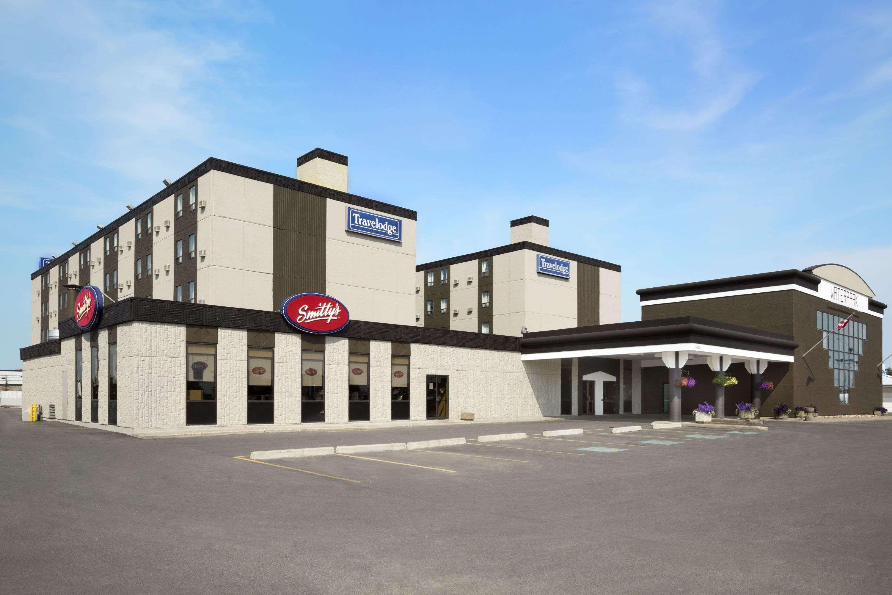 Travelodge By Wyndham Edmonton West Exteriör bild